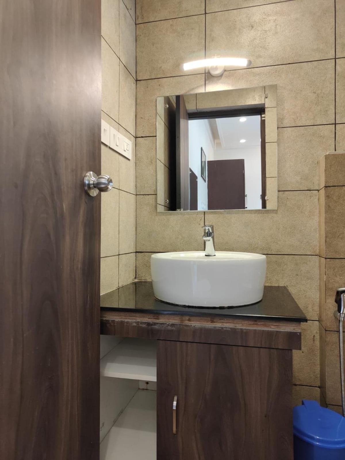 Aroma Ayur Heritage Mattanur Ngoại thất bức ảnh