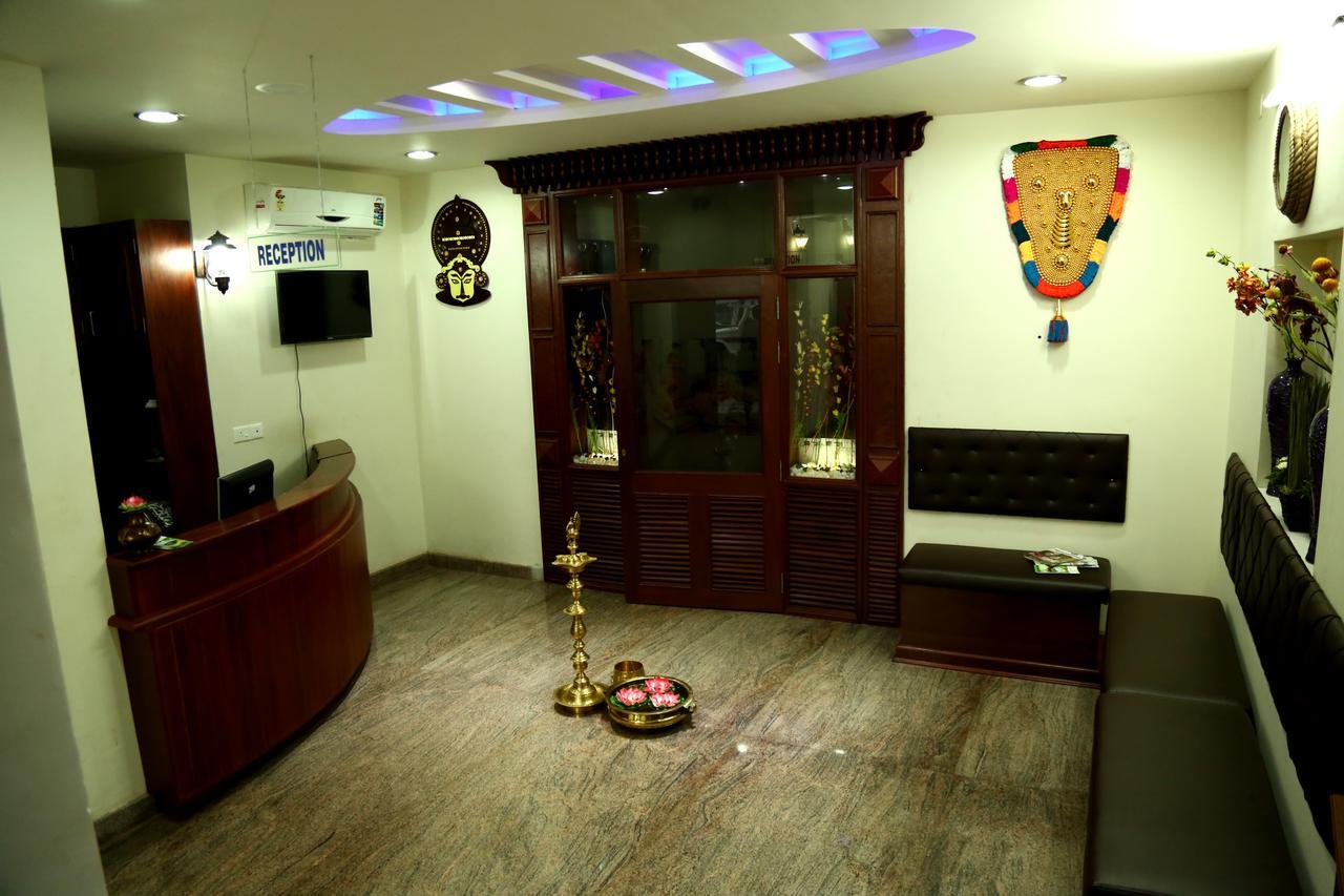 Aroma Ayur Heritage Mattanur Ngoại thất bức ảnh